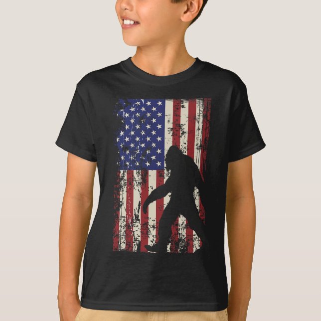Bigfoot American Flagga 4:e juli Patriotic T Shirt (Framsida)