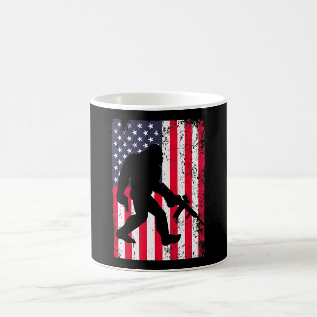Bigfoot American Flagga Kaffemugg (Center)