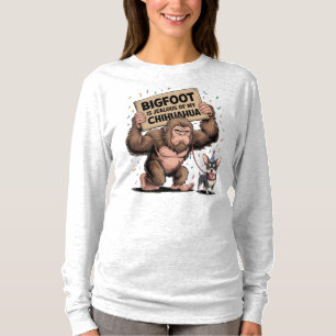 Bigfoot är en av mina Chihuahuas avsky T Shirt