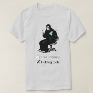 Bigfoot arbetar i en tandklinik T-Shirt