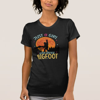 Bigfoot bara en flicka som Kärlek Sasquatch T Shirt
