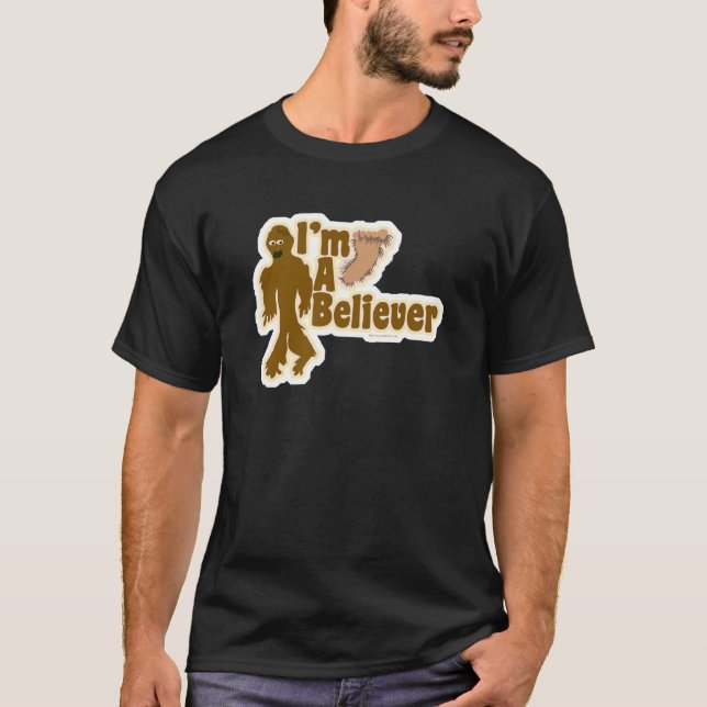 Bigfoot Believer Tee Shirt (Framsida)