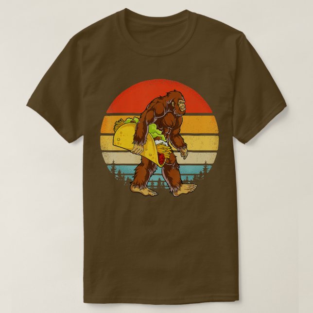 Bigfoot Carries Taco Funny Cinco de Mayo Boys Mana T Shirt (Design framsida)
