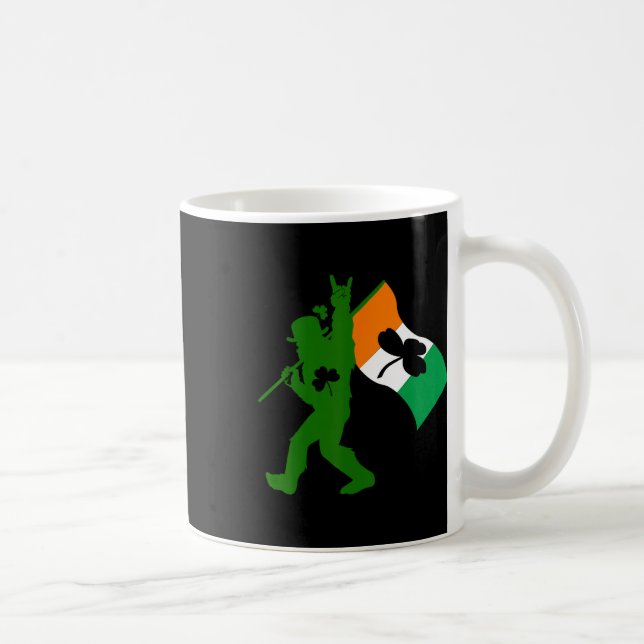 Bigfoot Clover Leaf St Patricks Day irländska Sasq Kaffemugg (Höger)
