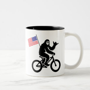 Bigfoot Cycling American Flagga Två-Tonad Mugg