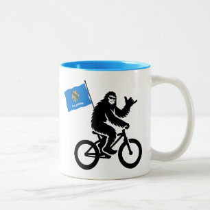 Bigfoot Cykling Oklahoma Flagga Två-Tonad Mugg