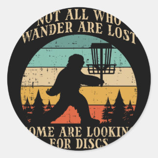 Bigfoot Disc Golf Not All Who Wander Lost Men Wome Runt Klistermärke