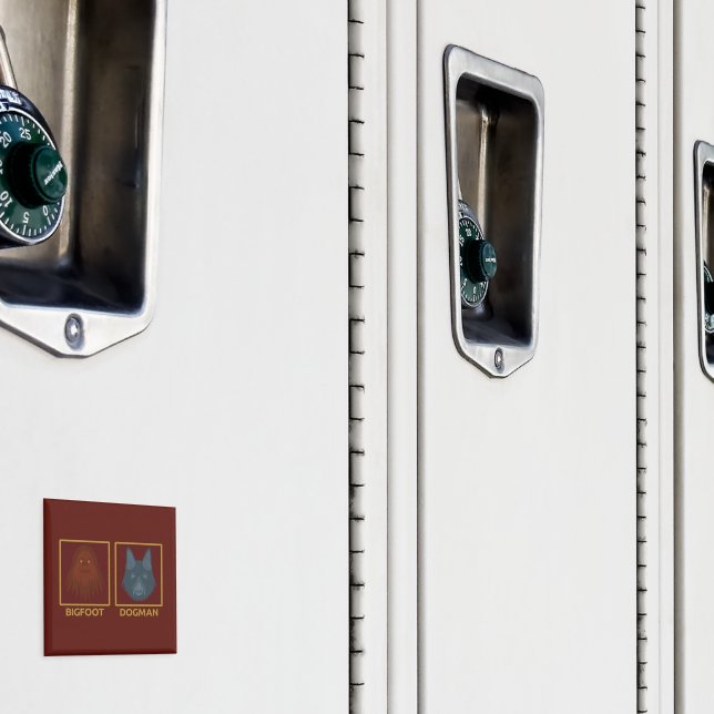 Bigfoot & Dogman Magnet (In Situ (Locker))