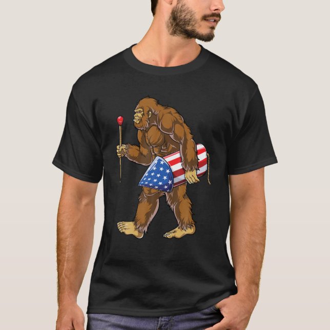 Bigfoot Fireworks 4:e juli Manar Sasquatch Americ T Shirt (Framsida)