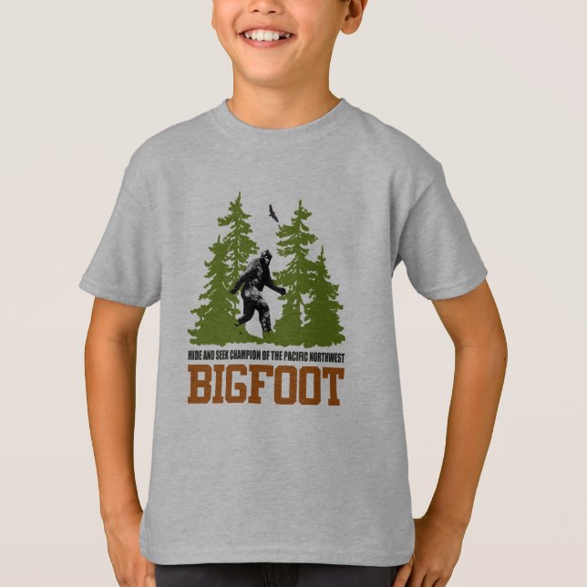 Bigfoot Gömmer och Seek Champion Pacific Northwest T Shirt (Framsida)