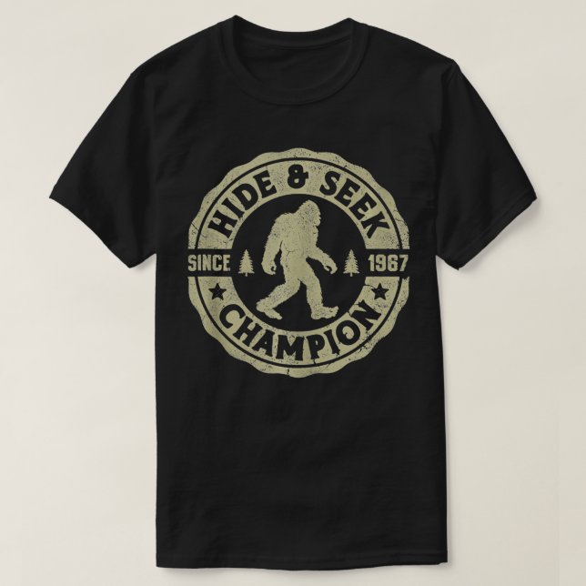 Bigfoot Hide And Seek Champion Funny Sasquatch Ret T Shirt (Design framsida)