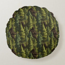 Bigfoot Hiding In A Pine Tree Forest Rund Kudde