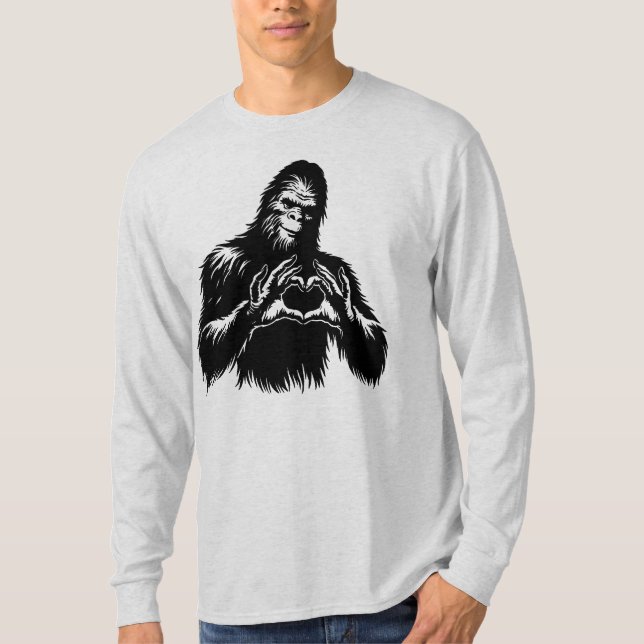 Bigfoot Hjärt Händer T Shirt (Framsida)