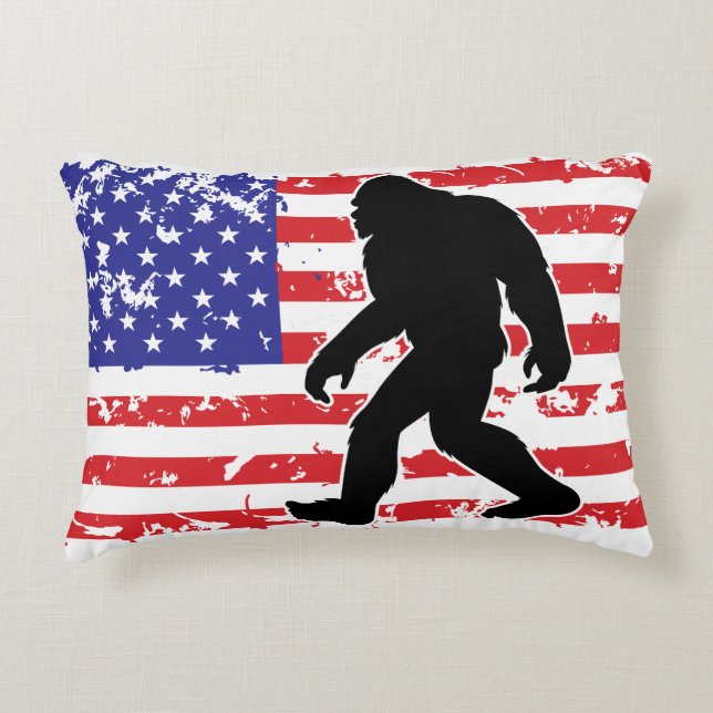 Bigfoot i en amerikansk Flagga Prydnadskudde (Framsidan)
