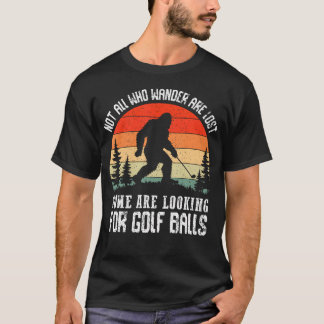 Bigfoot Inte Alla Som Vandrar Är Golf Sasquatch T Shirt