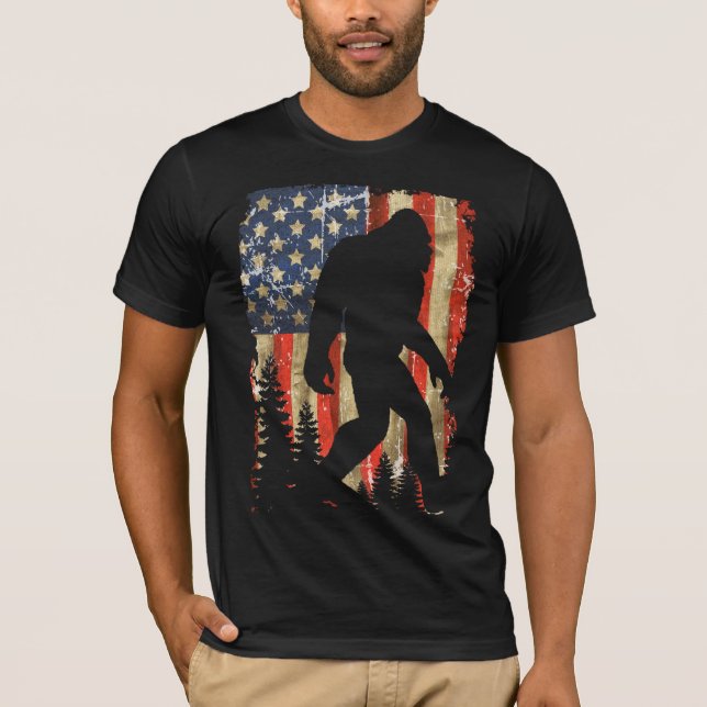 Bigfoot, jag tror Sasquatch American USA flagga T Shirt (Framsida)