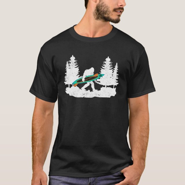 Bigfoot kayak paddling sjö white vatten canoe t shirt (Framsida)