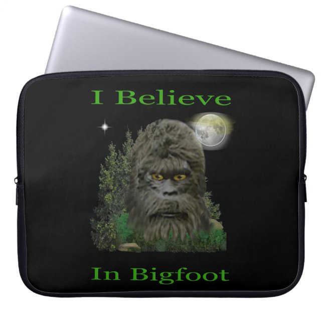 Bigfoot Laptop Sleeve (Framsidan)