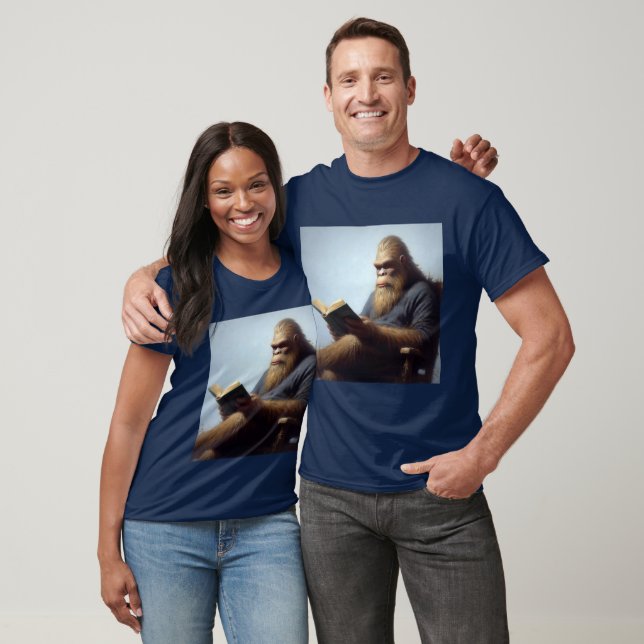 Bigfoot-läsning T Shirt (Unisex)