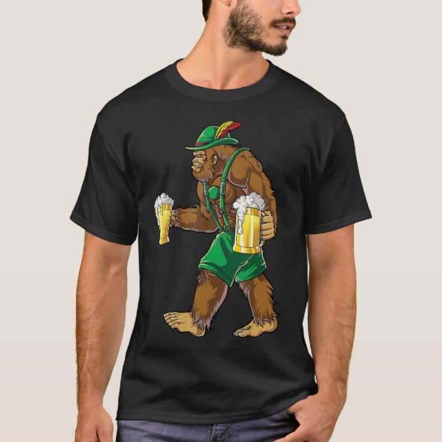 Bigfoot Lederhosen Oktoberfest Manar Prost Beer T Shirt (Framsida)