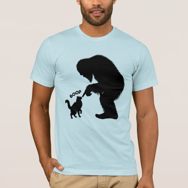 Bigfoot Lekfull Långhårig Katt Knuff T Shirt (Framsida)