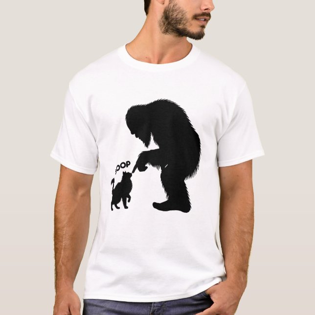 Bigfoot Lekfull Långhårig Katt Knuff T Shirt (Framsida)