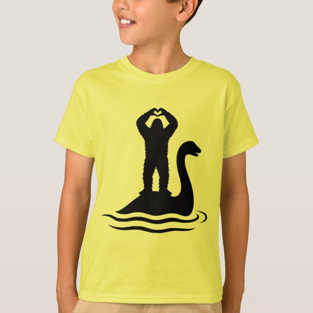 Bigfoot Loch Ness Monster T Shirt (Framsida)
