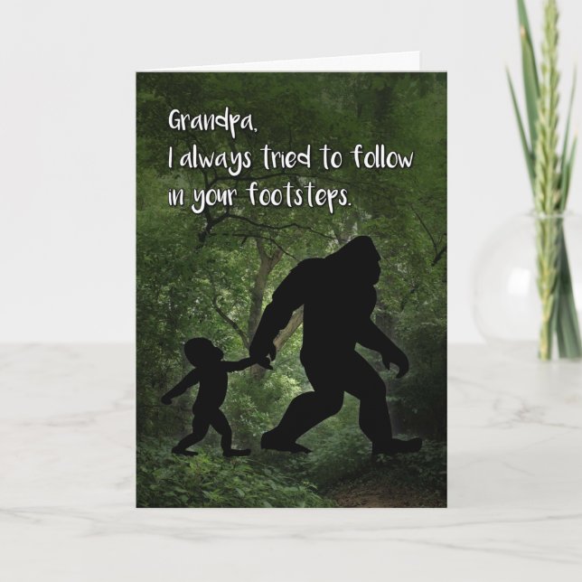Bigfoot med barnfödelsedag för morfar kort (Framsida)