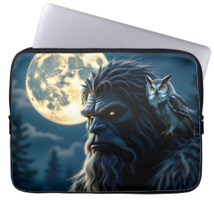 Bigfoot med Glowing Ögon och Uggla på hans skulder Laptop Fodral