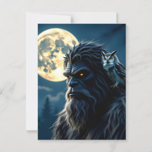 Bigfoot med Glowing Ögon och Uggla på hans skulder Vykort