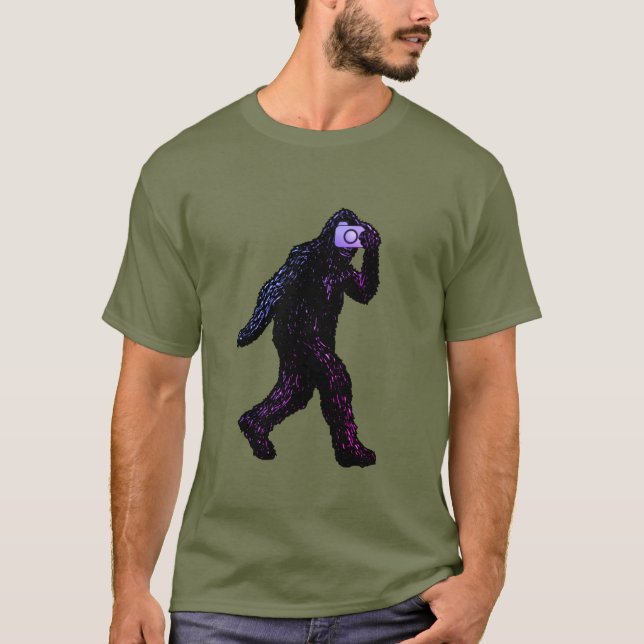 Bigfoot med kamera - Lustigt fotografiselfie T-S T Shirt (Framsida)