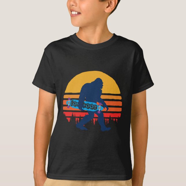 Bigfoot med Longboard - Skateboardåkning  T Shirt (Framsida)