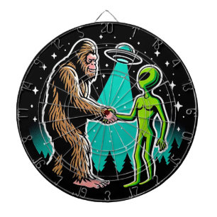 Bigfoot Meets Alien Darttavla