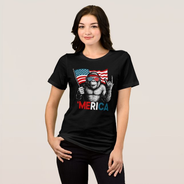 Bigfoot Merica American Flagga T Shirt (Framsida Full)