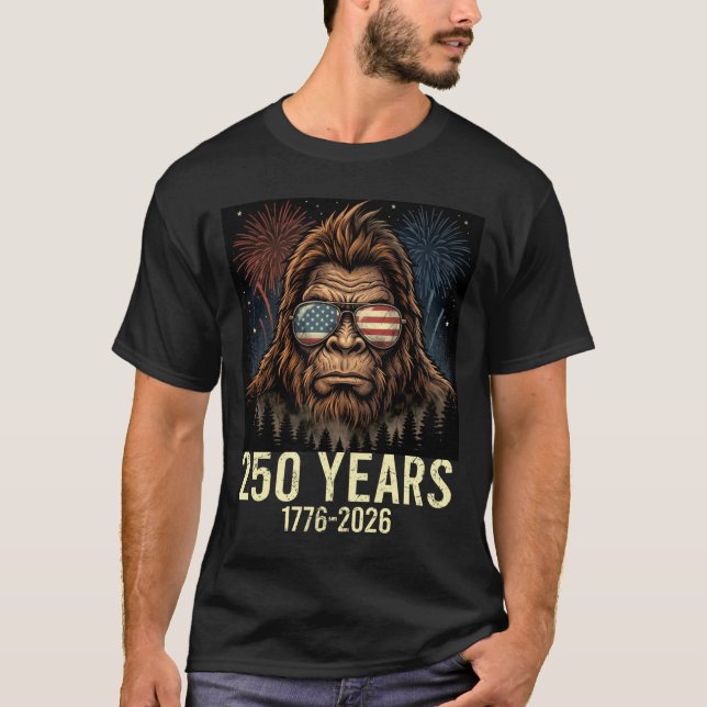 Bigfoot merica fyrverkeri 4 juli 250 t shirt (Framsida)