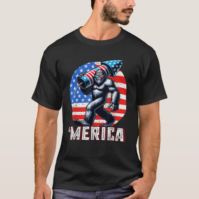 Bigfoot Merica Sten American Flagga Patriotic T Shirt (Framsida)
