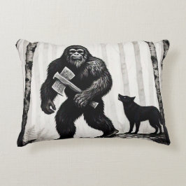 Bigfoot och Birch Träd Prydnadskudde