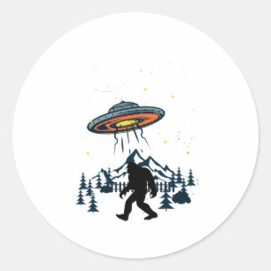 Bigfoot och UFO Conspiracy Pals Natt & Nature Runt Klistermärke