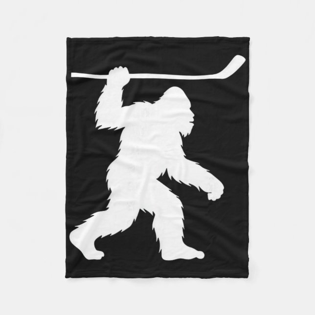 Bigfoot Plays Hockey Funny Sasquatch Sports  Fleecefilt (Framsidan)