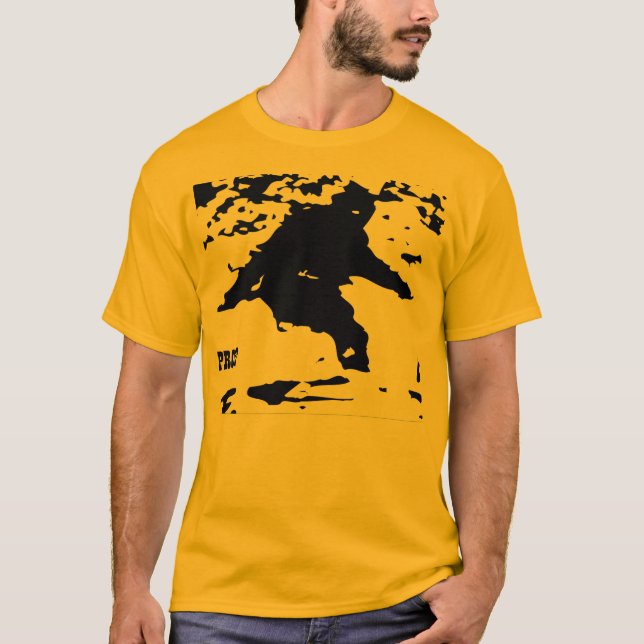 Bigfoot "preparerar" T-tröja Tee Shirt (Framsida)