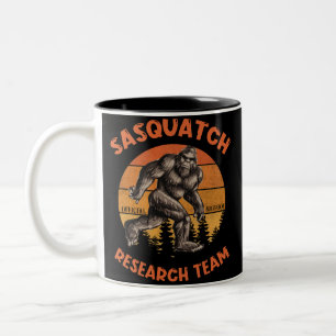 Bigfoot Research Team Retro Vintage Sasquatch Två-Tonad Mugg