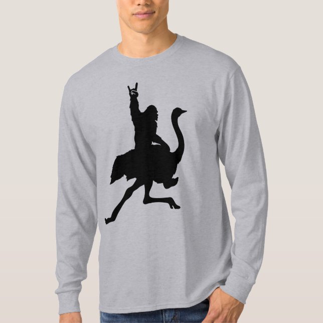 Bigfoot Riding Ostrich T Shirt (Framsida)