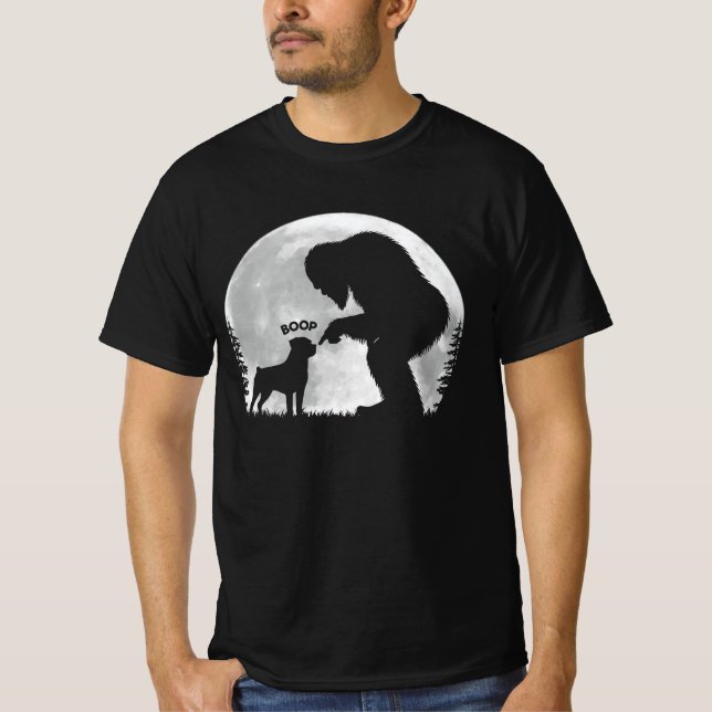 Bigfoot Rottweiler Knuff T Shirt (Framsida)
