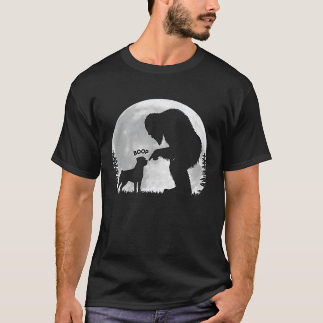 Bigfoot Rottweiler Knuff T Shirt (Framsida)