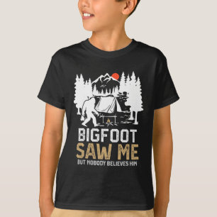 Bigfoot Såg Mig Men Ingen Tror På Him Rolig Bigfo T Shirt