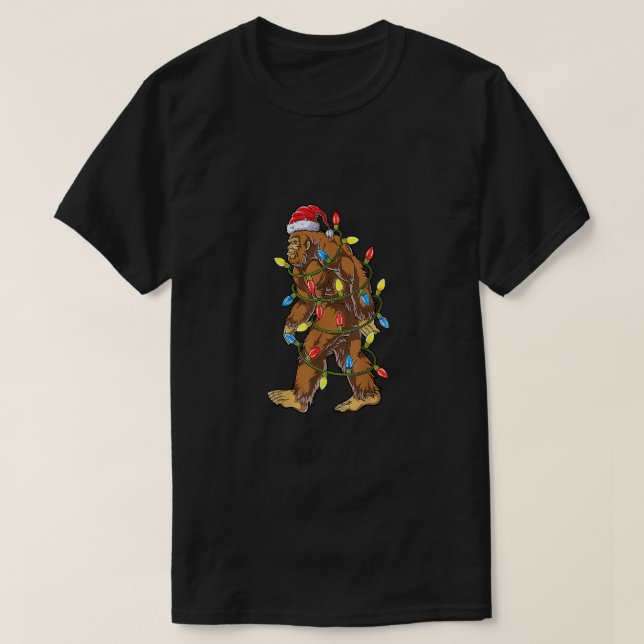 Bigfoot Santa Julgran Ljus Funny Julafton Sas T Shirt (Design framsida)