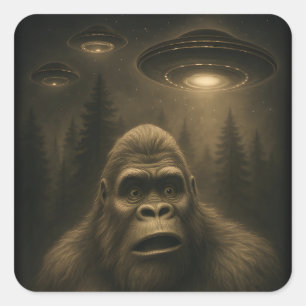 Bigfoot Sasquatch Alien UFO Funny Fyrkantigt Klistermärke