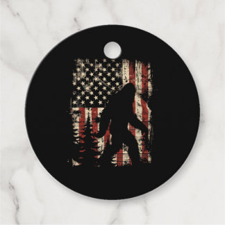 Bigfoot Sasquatch America Flag Patriotic Men Women Gåvor Etiketter