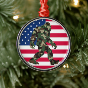 Bigfoot Sasquatch Camo Julgransprydnad Metall
