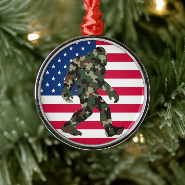 Bigfoot Sasquatch Camo Julgransprydnad Metall (Träd)